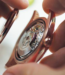 常见问题-深圳萧邦手表维修服务中心