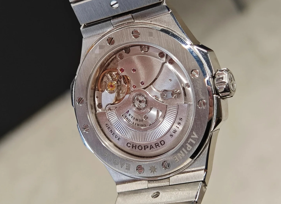 萧邦手表表带掉色怎么办