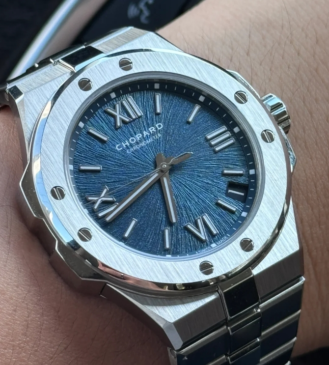 萧邦腕表表带太紧怎么解决