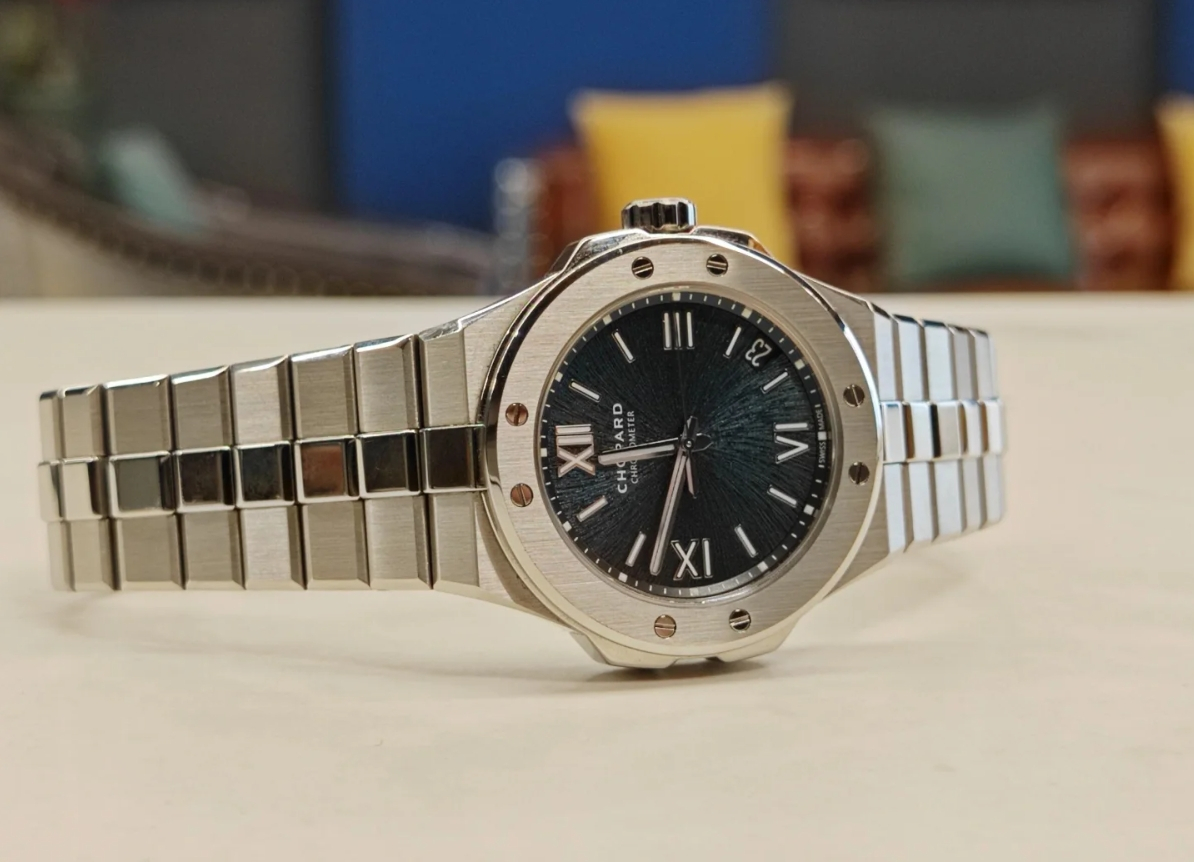 萧邦腕表表带太紧处理方法推荐 萧邦腕表表带太紧处理方法推荐