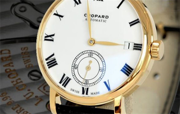 萧邦手表进水进灰该如何处理